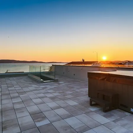 Lägenhet Luxury Penthouse Marina -