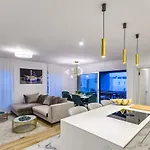 Appartement Luxury Penthouse Marina - *