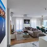 Appartement Luxury Penthouse Marina - *